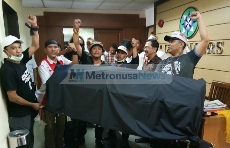0_image_0_watermark_Jum_14022025_132446